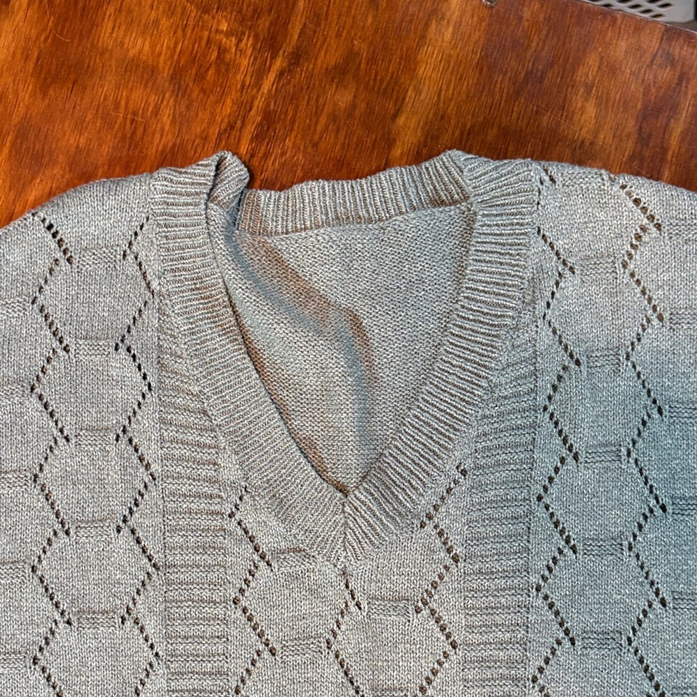 SHEIN Women's light green V-Neck Sweater